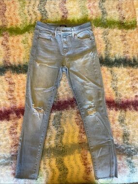 Express Women's Skinny Jeans in Light Blue with Distressed Knees